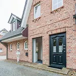 Haushälfte B, Haus Nordgang 8